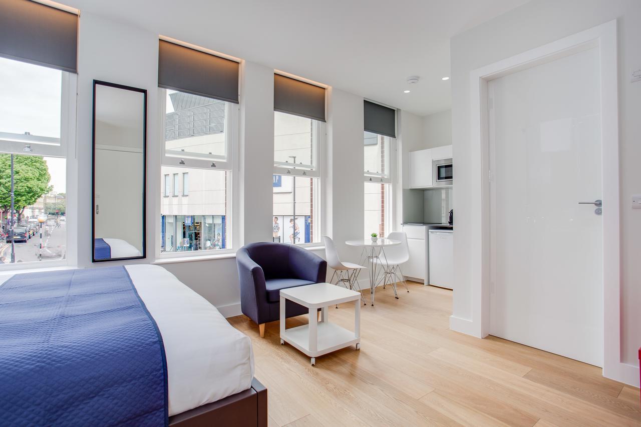 Studio Apartment
